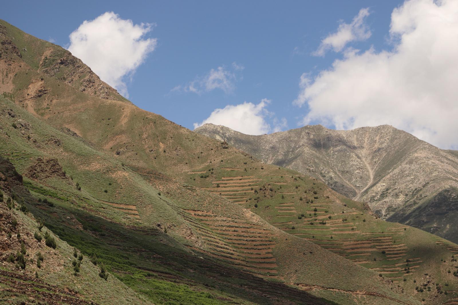 Hiking trail toward Toubkal